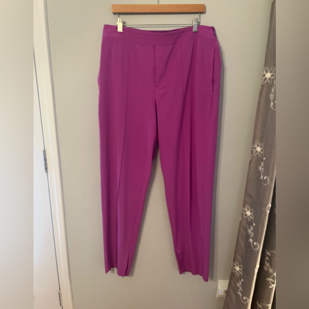 Athleta Vibrant Magenta Pants